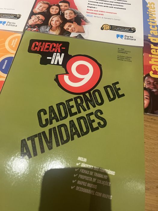Cadernos atividades 9.º ano