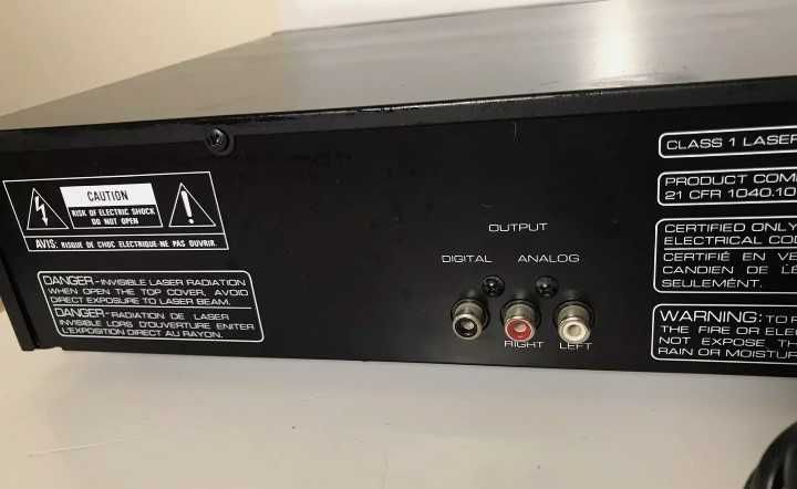 ROTEL RCD-945 AX  1993