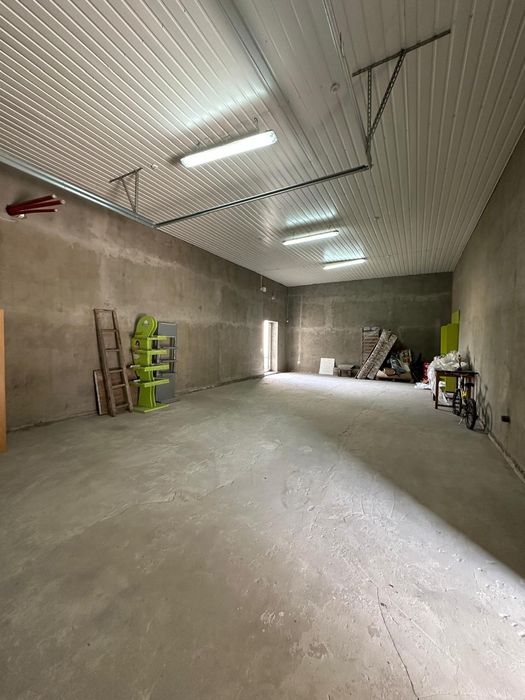 Комерційний комплекс у м. Нововолинськ!