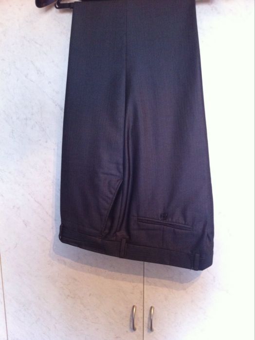 мужской классический деловой костюм.франция