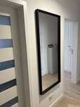 Lustro w czarnej ramie Nissedal Ikea