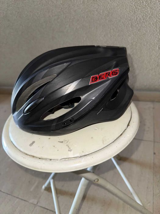 Capacete de Ciclismo Raden Berg