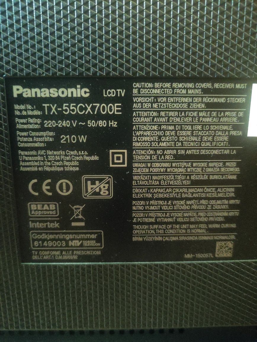 Televisão LED Panasonic 55' TX-55CX700E - Ecrã partido (p/ peças ou re