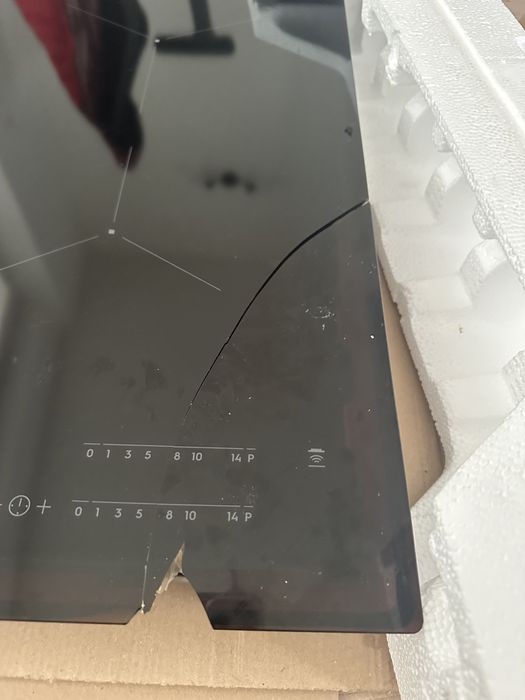 Płyta indukcyjna slim Elektrolux, sprawna, zbita szyba