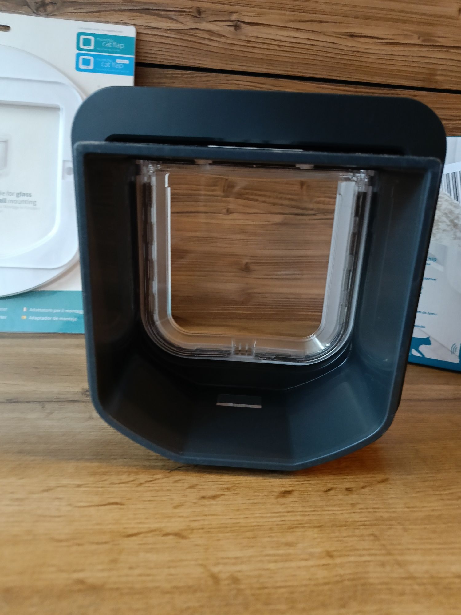 Sureflap drzwiczki dla kota+element montażowy