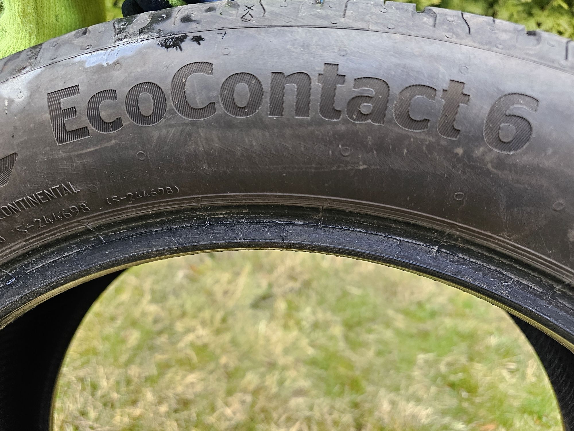 Opony Continental EcoContact 6 215/50 R17 V XL