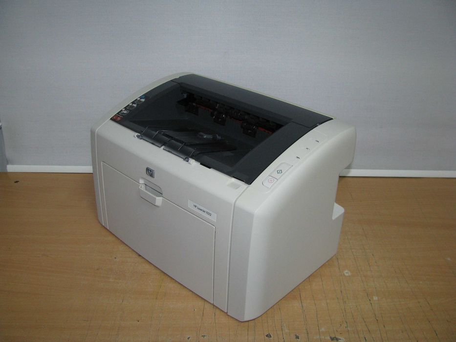 Принтер HP LaserJet 1022 з Європи