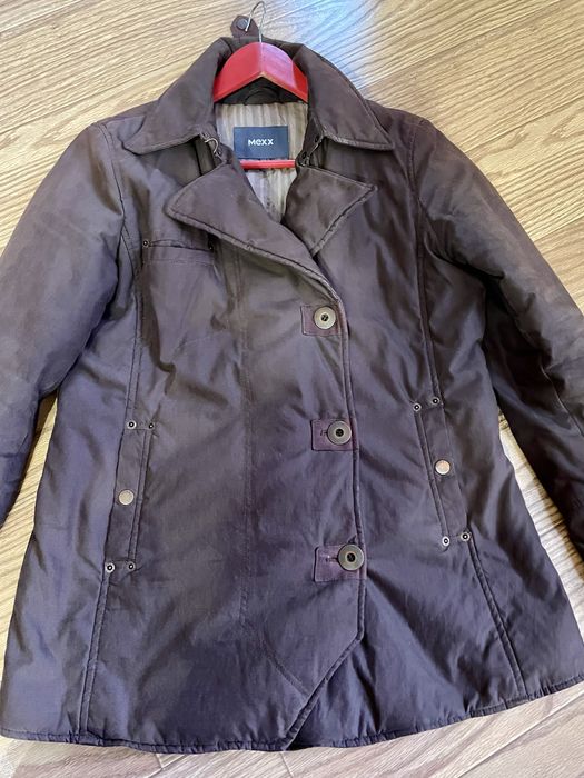 Жіноча утеплена куртка MEXX, 38