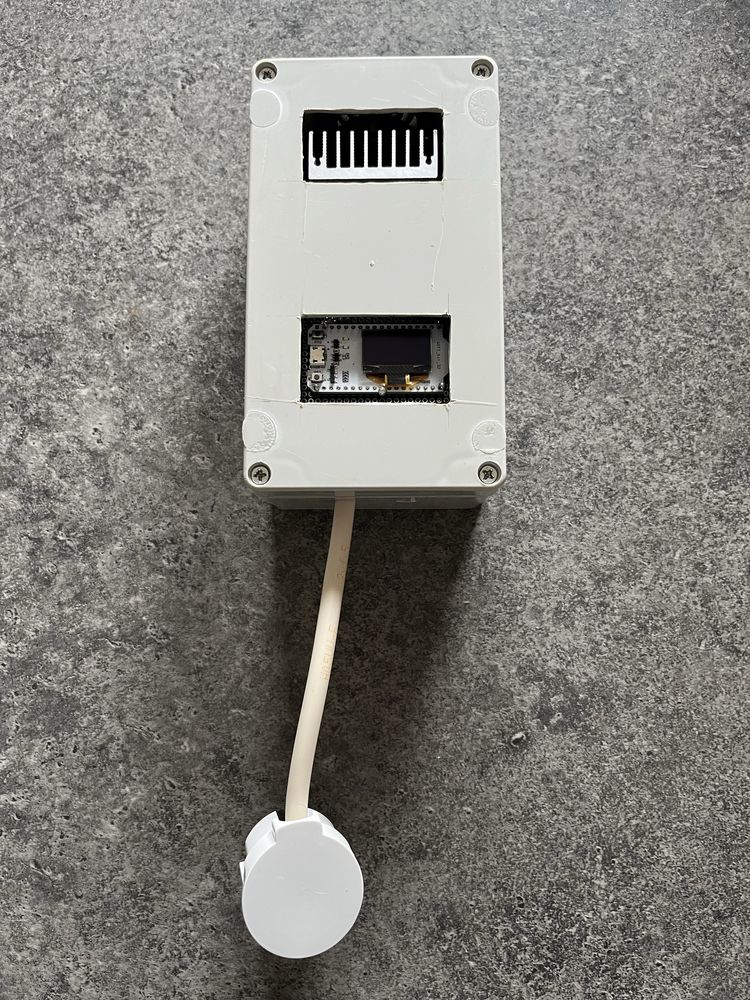 Gestor de excedentes fotovoltaico Freeds