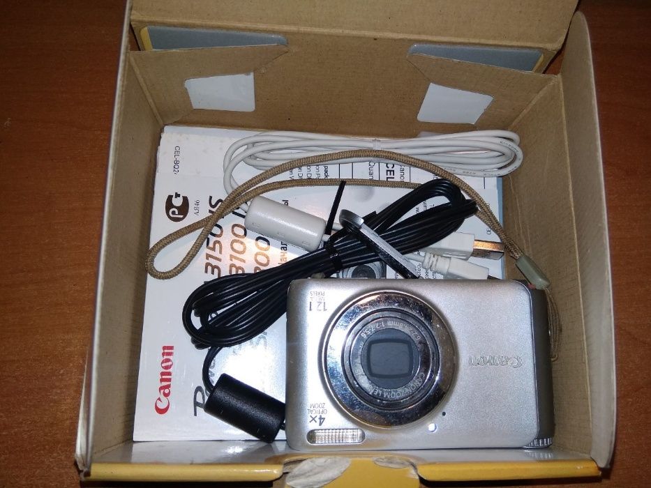 Продам фотоапарат CANON 3100