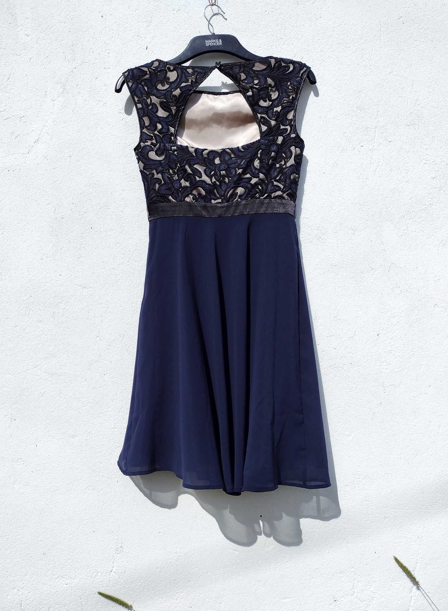 Тёмно синее нарядное платье с ажурным верхом Steps XS