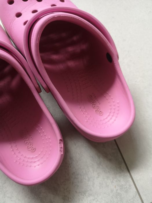 Crocs J2 dla dziewczynki różowe r 33-35
