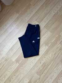 Чоловічі спортивні штани Adidas оригінал( розмір L)