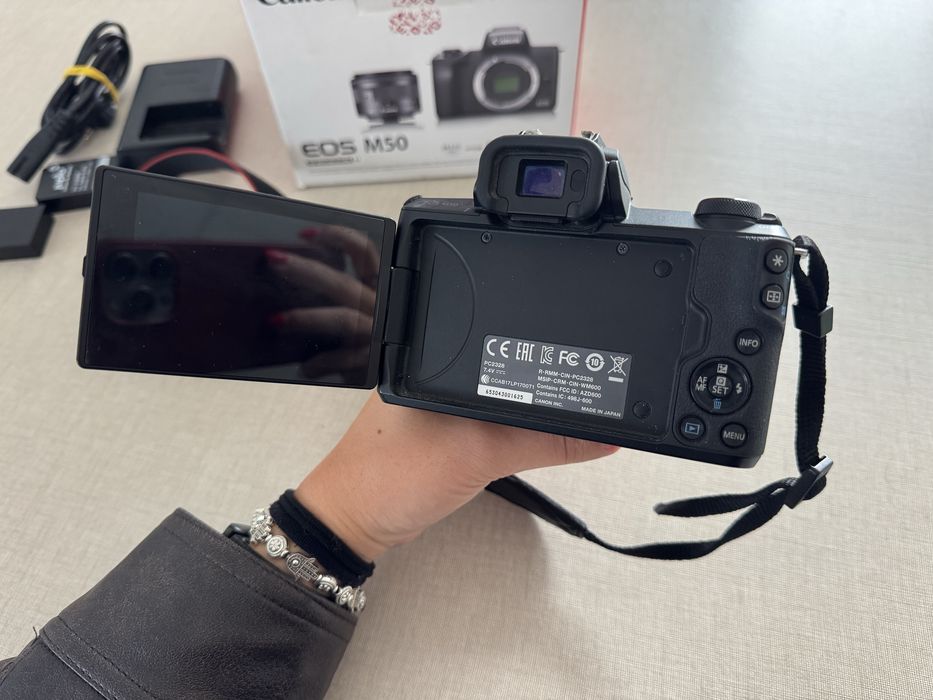 Canon EOS M50 (como nova)