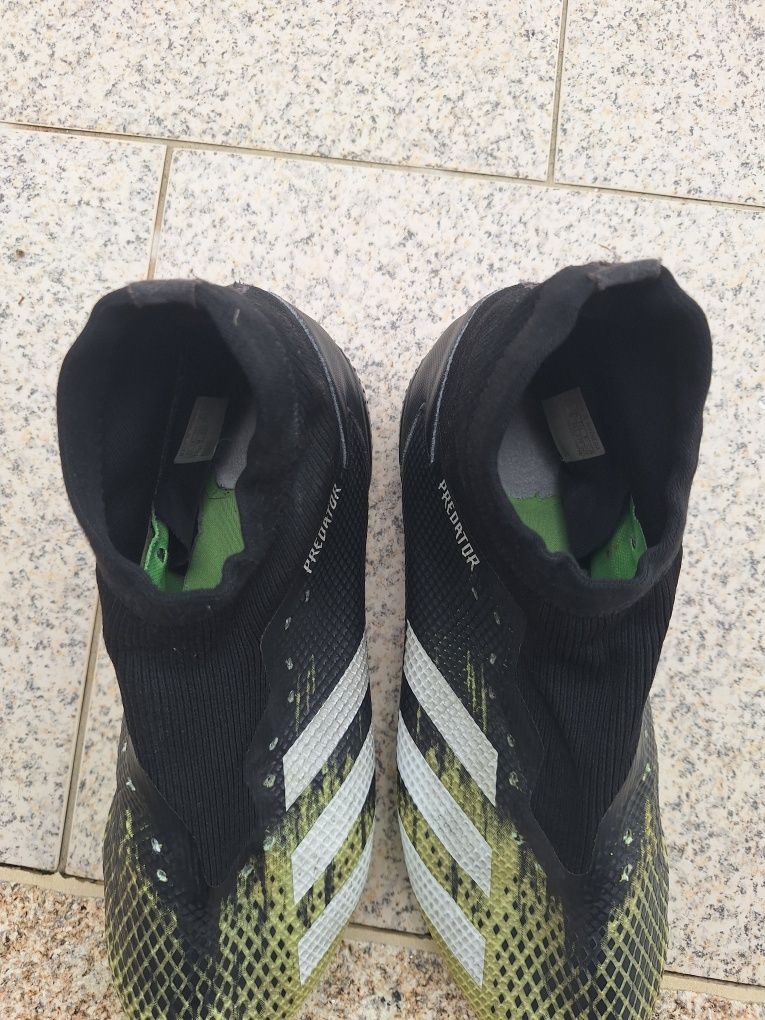 Chuteiras adidas