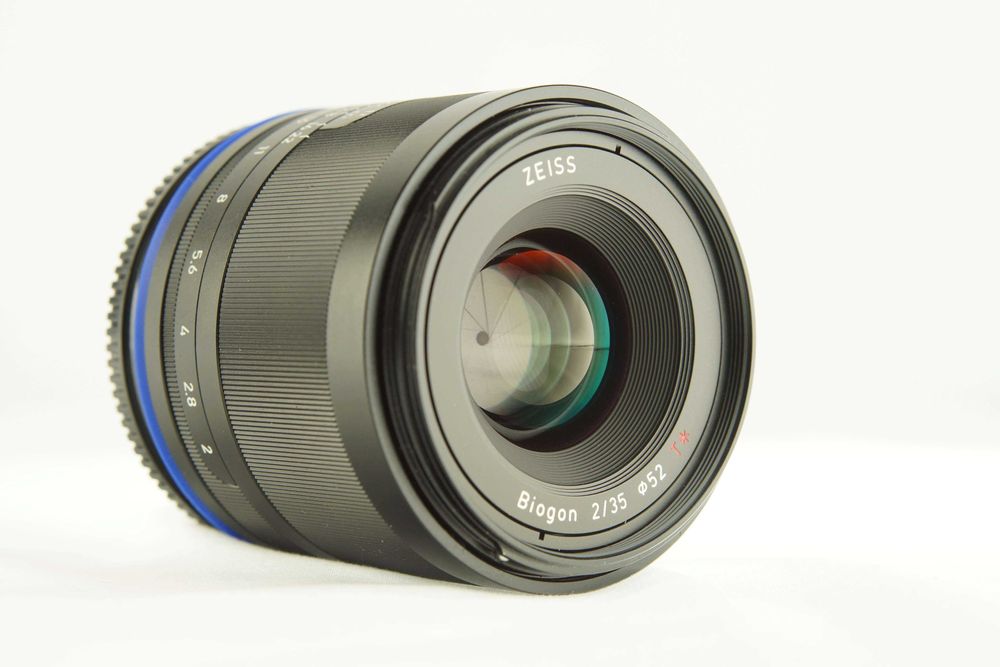 Obiektyw CARL ZEISS Loxia Biogon 35mm f/2 Japan 2/35 do Sony E + UV HD