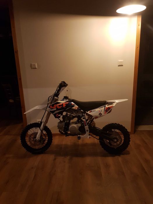 PIT BIKE YCF 125 Pilot