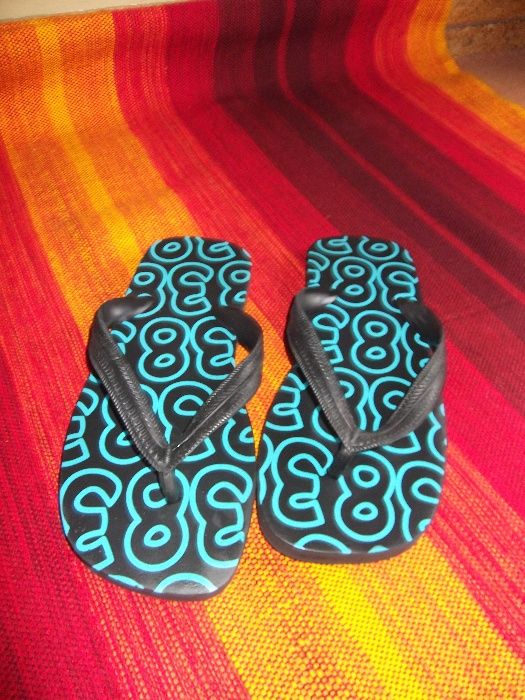 BIKINI preto S + sandálias - OFERTA de toalha