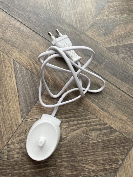 Ładowarka indukcyjna do szczoteczki do zebów