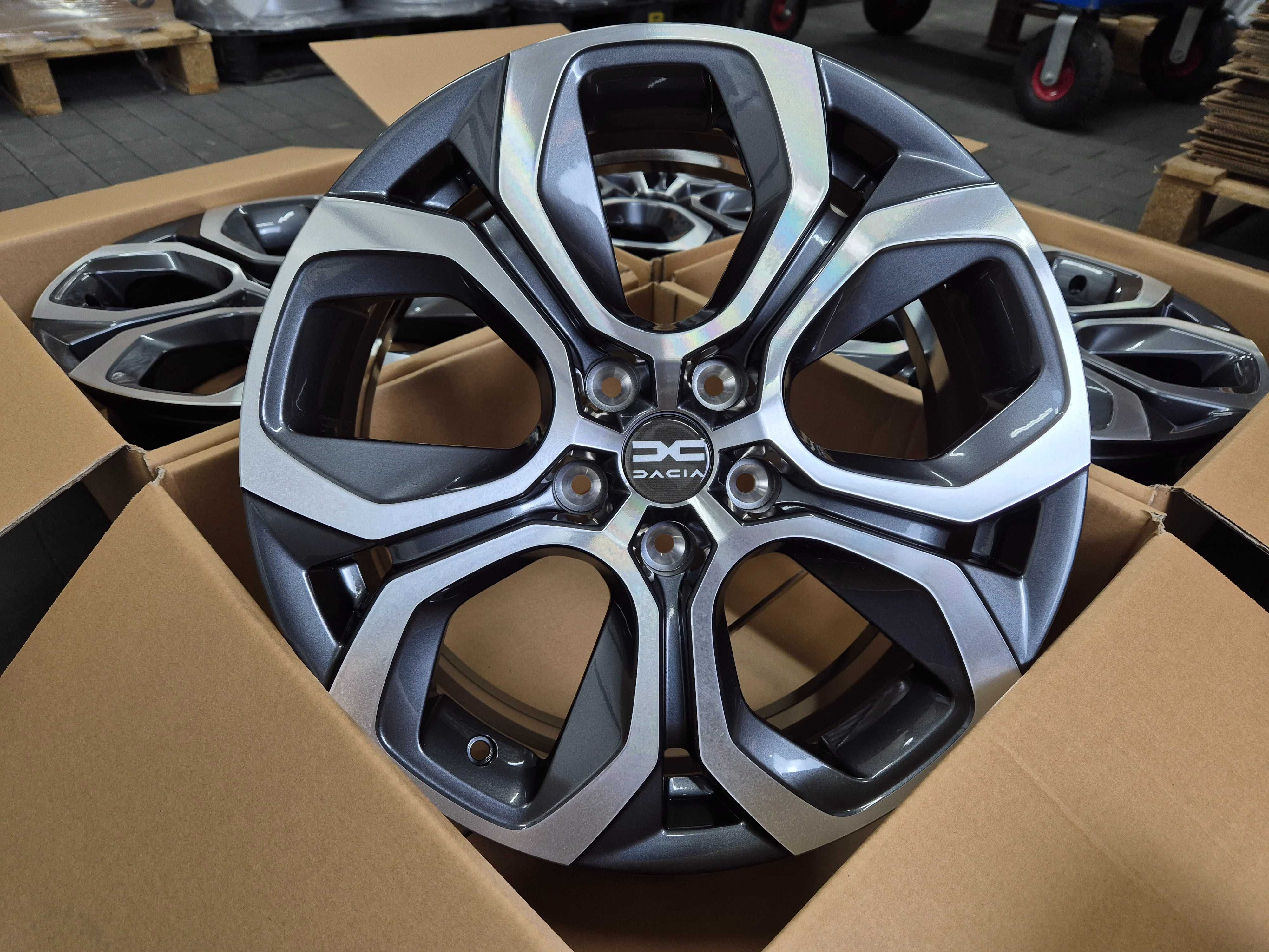 Felgi 18 DACIA Duster I, II, III (najnowszy model) 5x114,3 7J et35