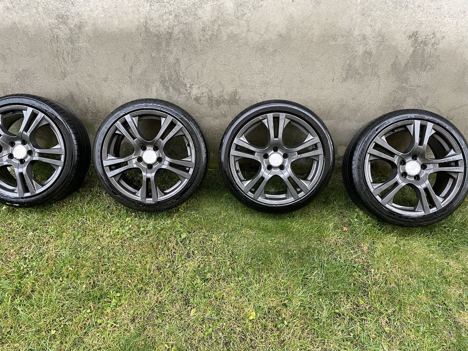 Sprzedam felgi 18 z oponami