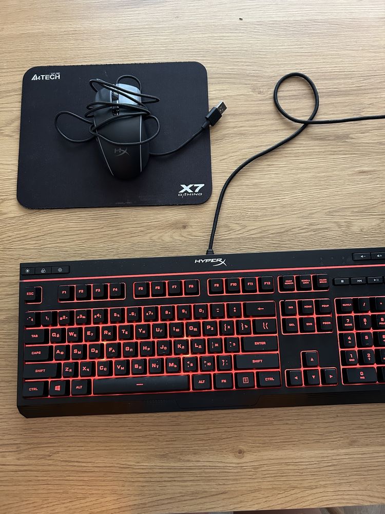 Клавіатура usb HyperX Alloy Core RGB + мишка