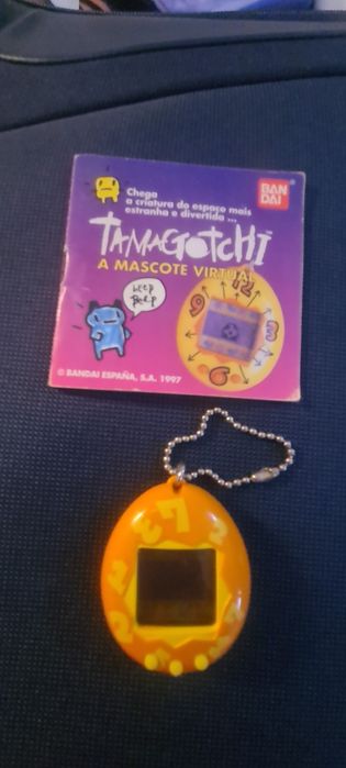 Vendo Tamagotchi.
