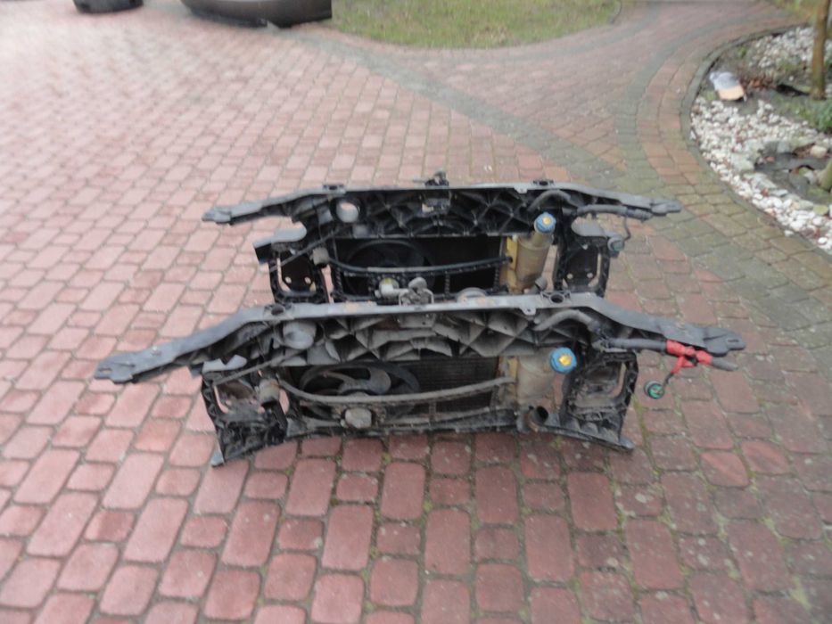 Fiat Panda 2 1.2 Pas przedni kpl 03-12