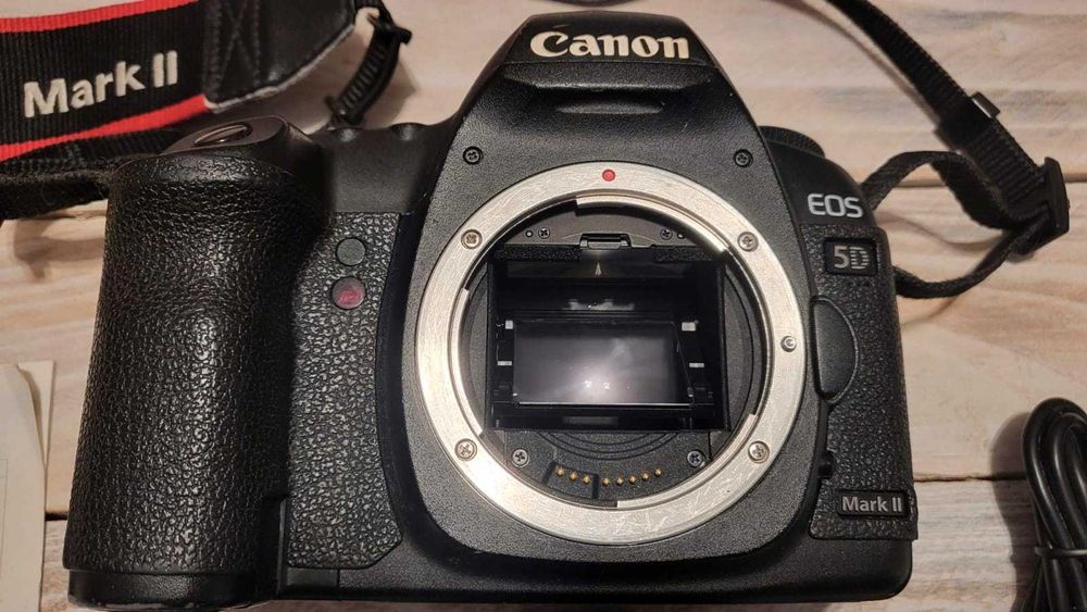 Фотоапарат Canon 5D Mark II пробіг 185 т. к.