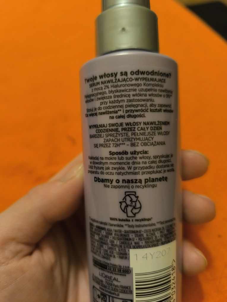 Spray do włosów nawilżający z kwasem hialuronowym