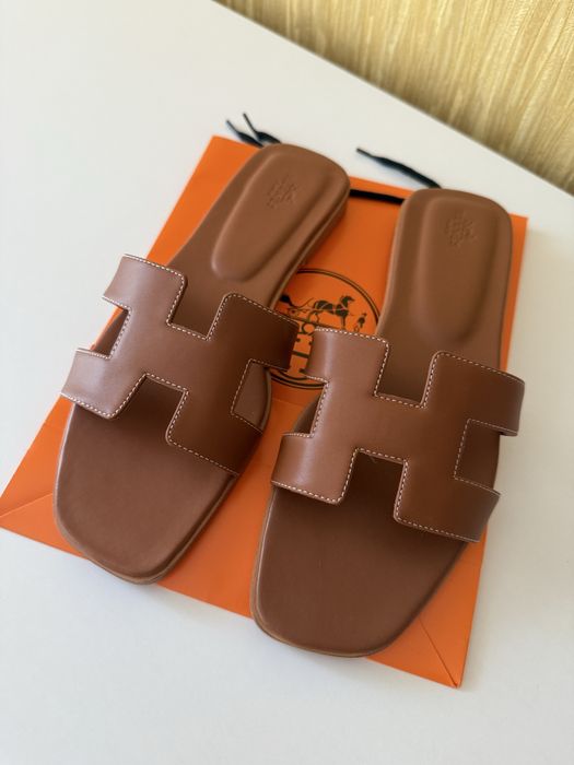 Нові шльопанці 39 розмір