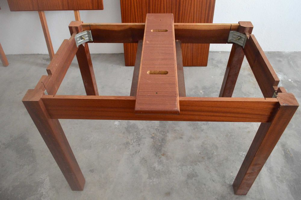 Mesa extensível Mogno