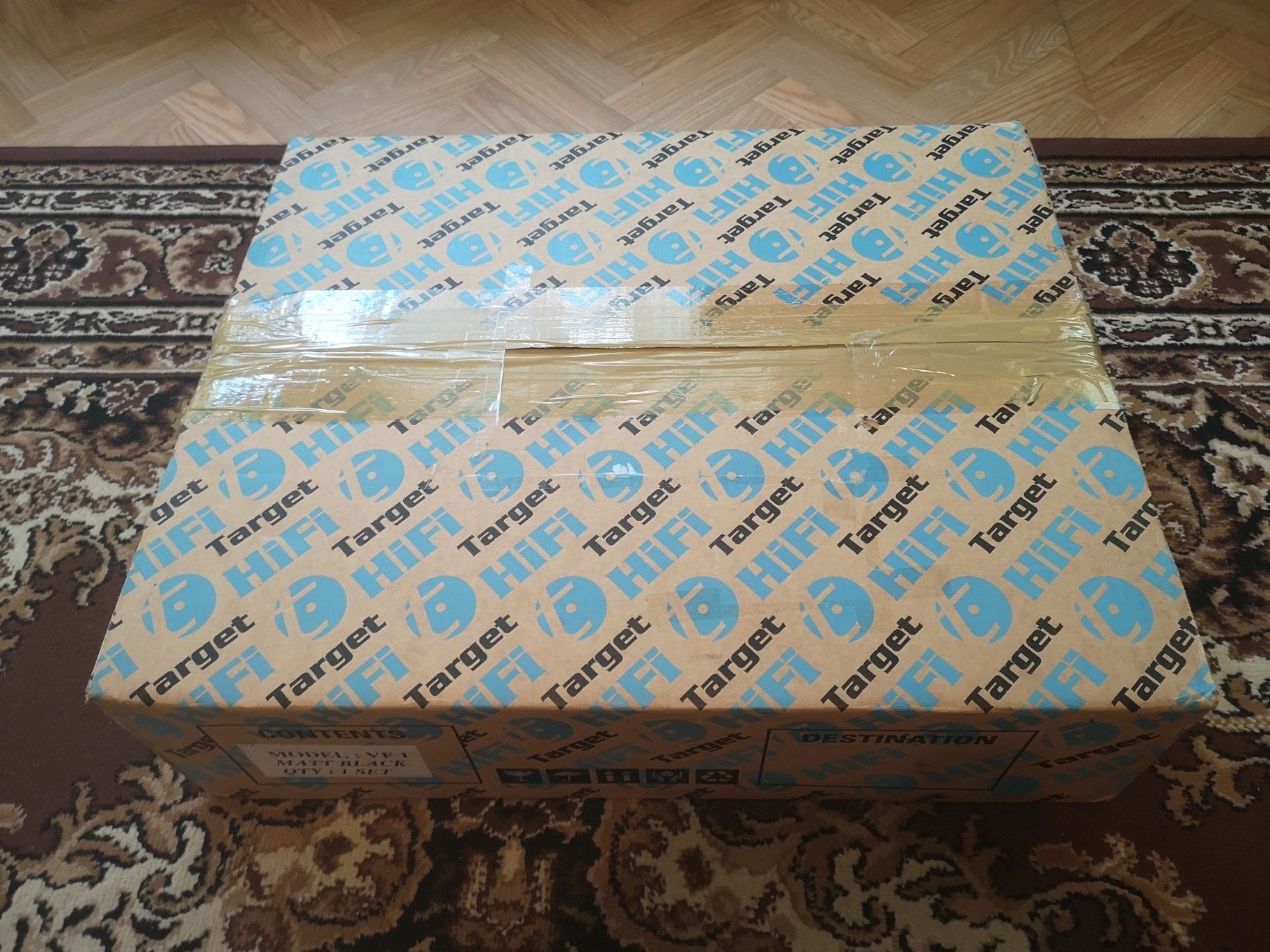 Target VF 1, platforma pod wzmacniacz, stolik HI-FI, Karton