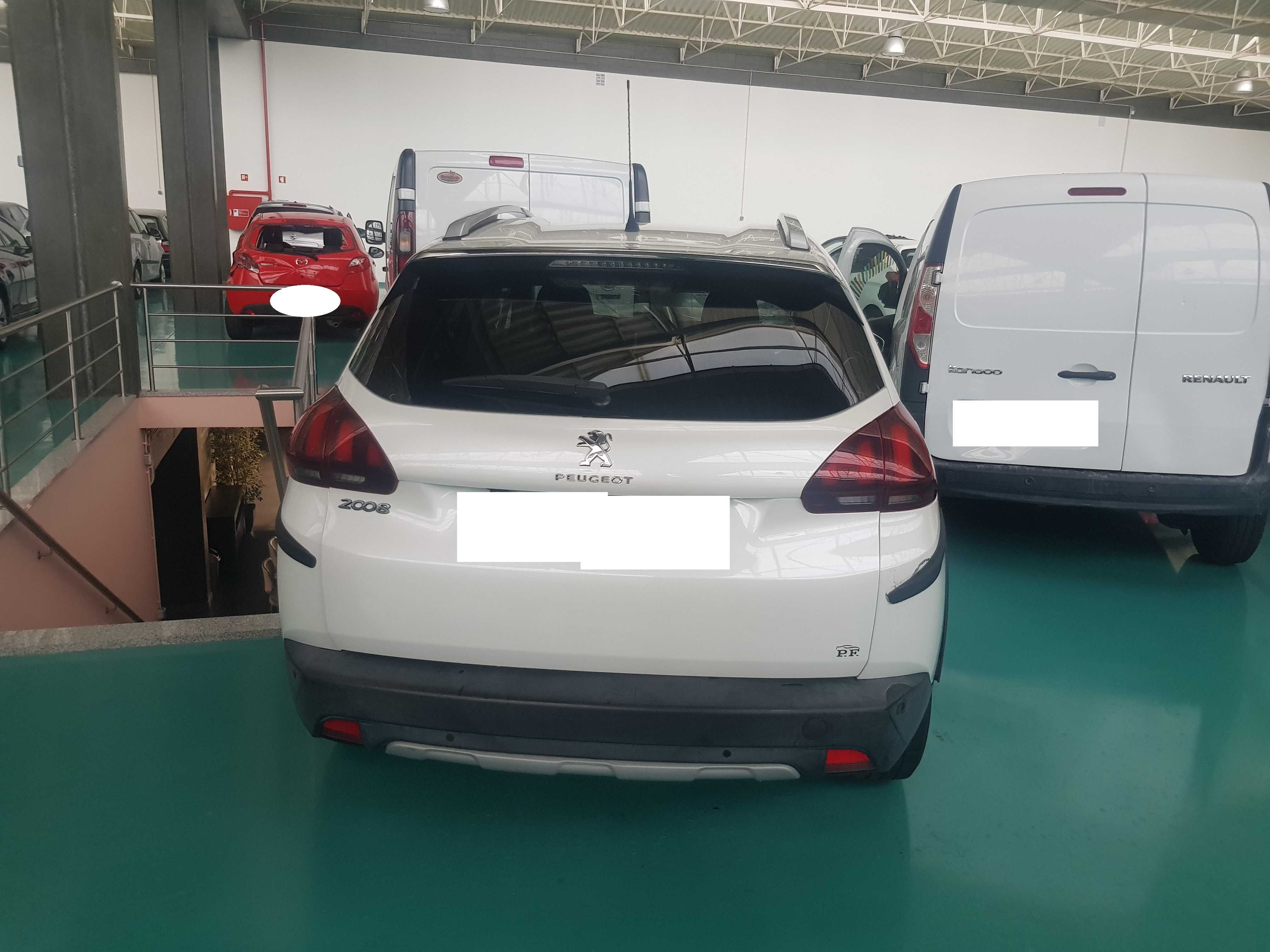 Peugeot 2008 1.2 PureTech Access
