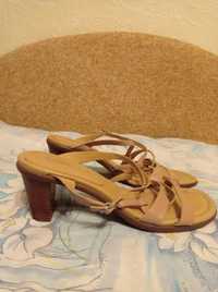 Взуття жіноче ЕССО для літа  39 розмір