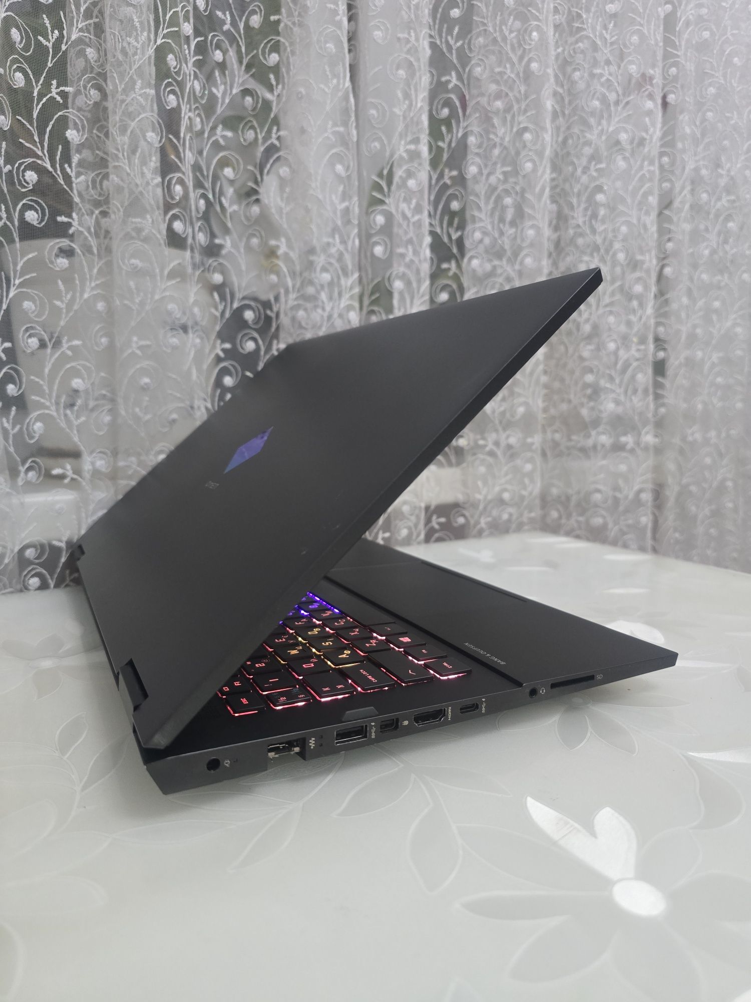 HP OMEN 16/144Hz/RTX 3070 8GB/RAM:32GB/SSD:1TB/Ryzen 7 5800H/Идеал