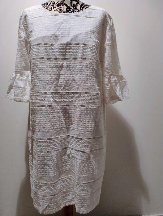 Sukienka MARIE LUND z Haftem z Salonu VAN GRAAF - 42