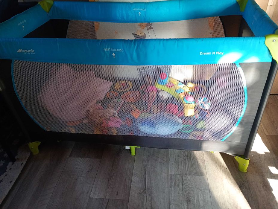 Łóżeczko turystyczne