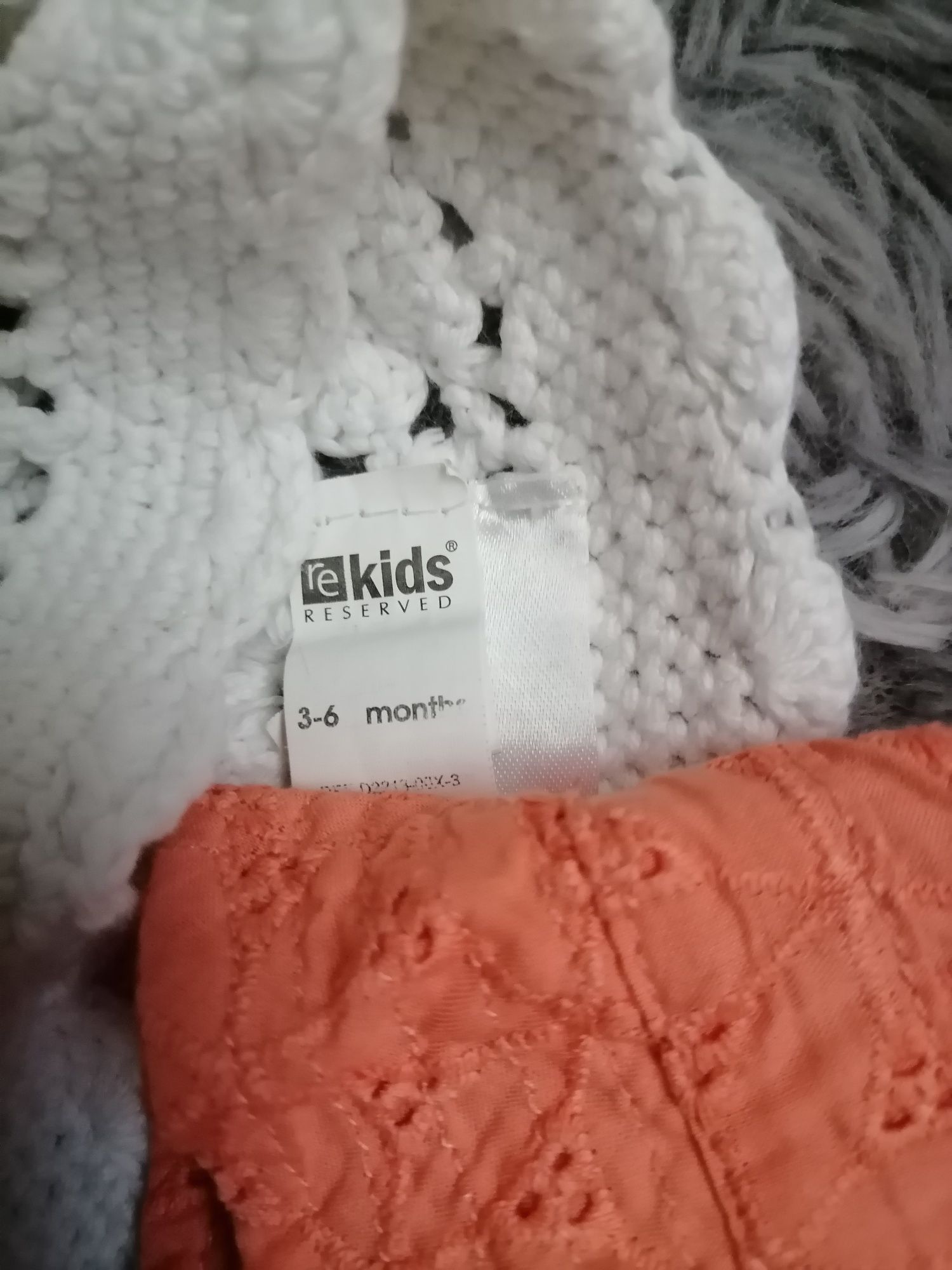 Czapeczki na lato dla dziewczynki Zara, Reserved r. 68 - 2 szt. 10 zł