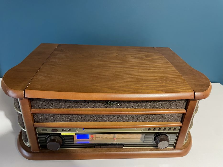 Gramofon z glosnikami Dual Nr 4
