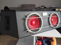 Tuba samochodowa z neonami
