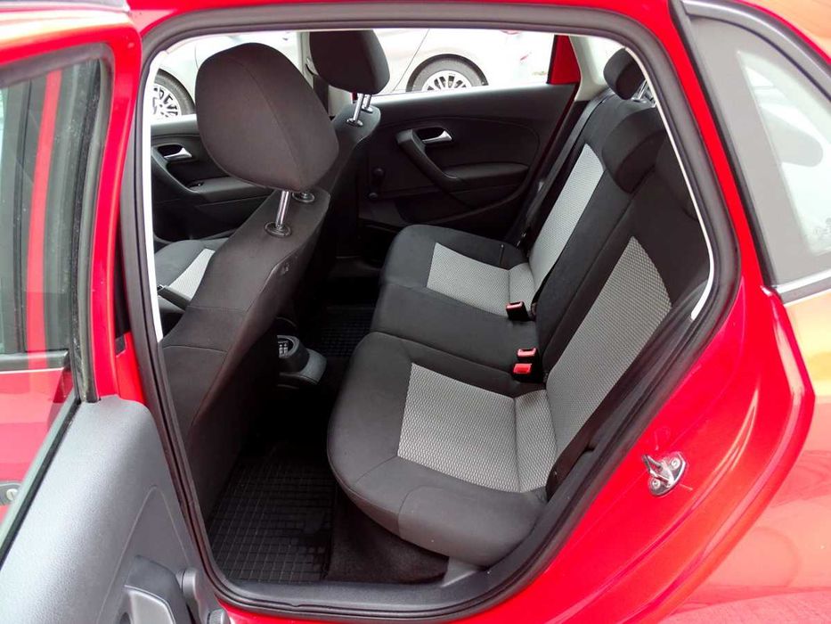 1.2 Benzyna**60 KM**Kamera cofania**Navi**Android**Zar. PL