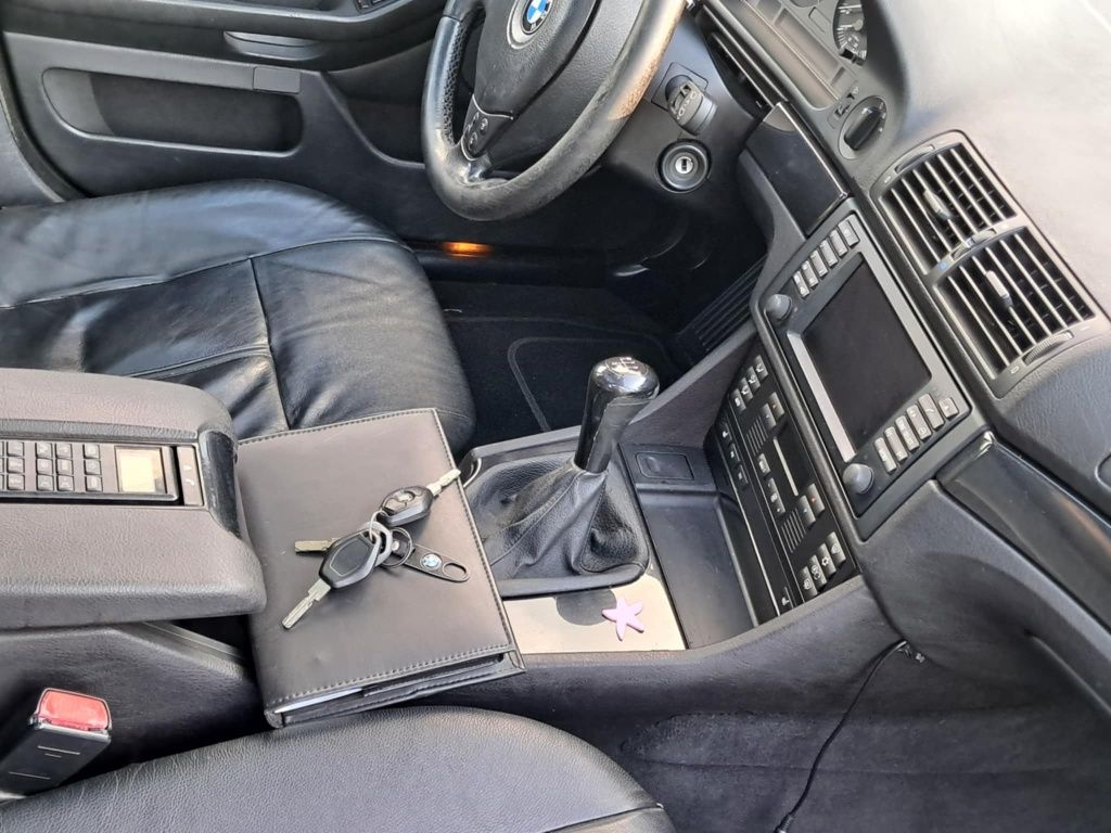 BMW E39 turing stan bardzo dobry