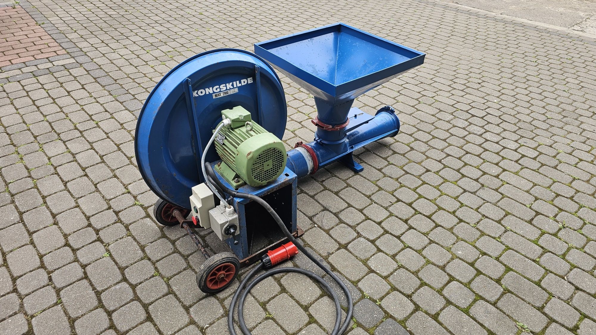 Dmuchawa do zboża kongskilde 4kw części rury kolanka