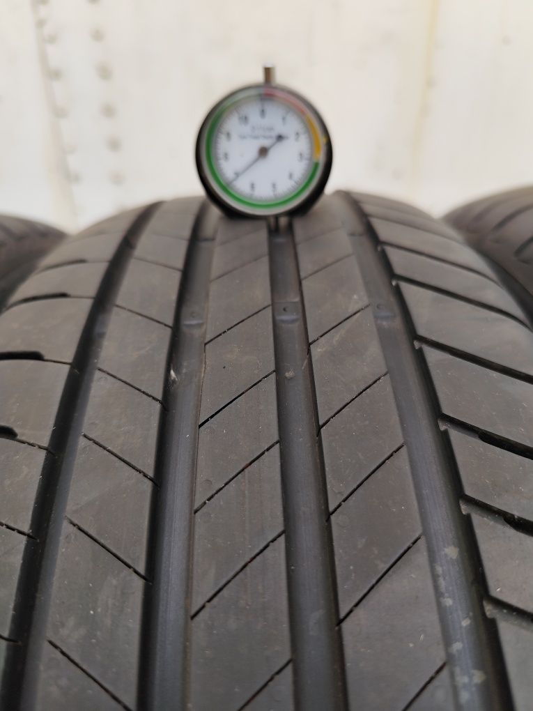 Opony letnie Bridgestone turanza T005 215/60/17 96H dot 4822