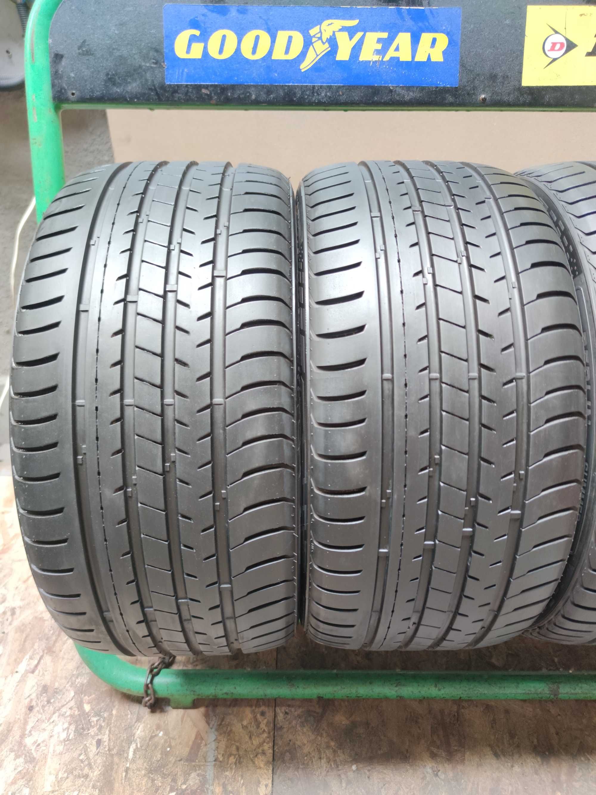 265/35  235/40 R19 98Y Berlin Tires Summer UHP1 7мм 2+2шт. Майже нові