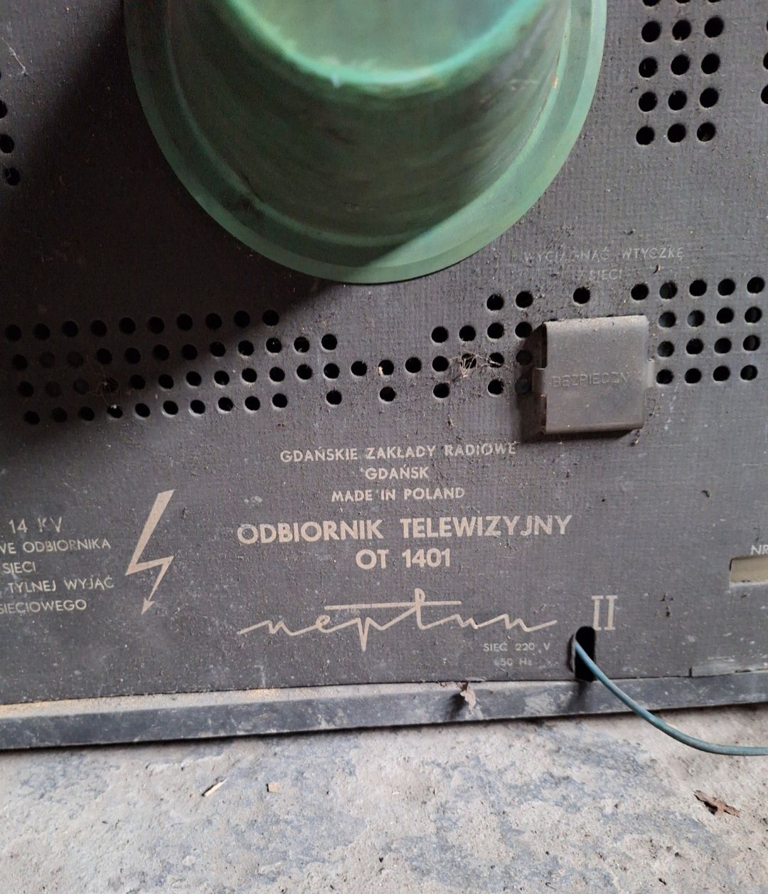 Zabytkowy Kompletny Telewizor Neptun OT 1401