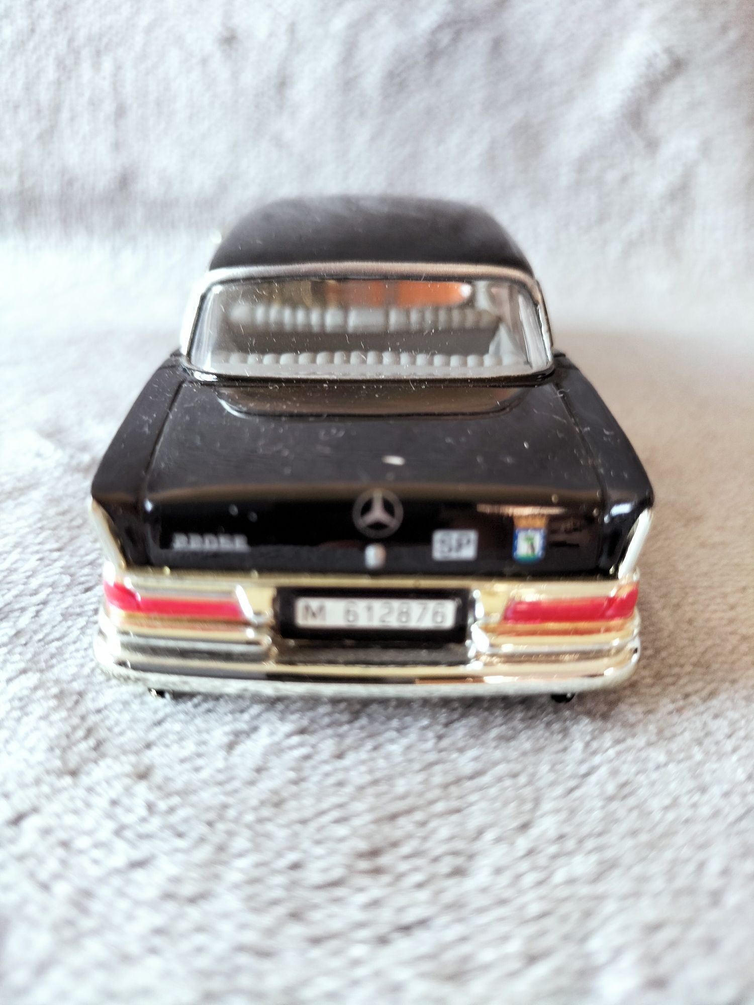 Mercedes W111 220SE Taxi Madryt 1959 1:43 Vitesse limitowany