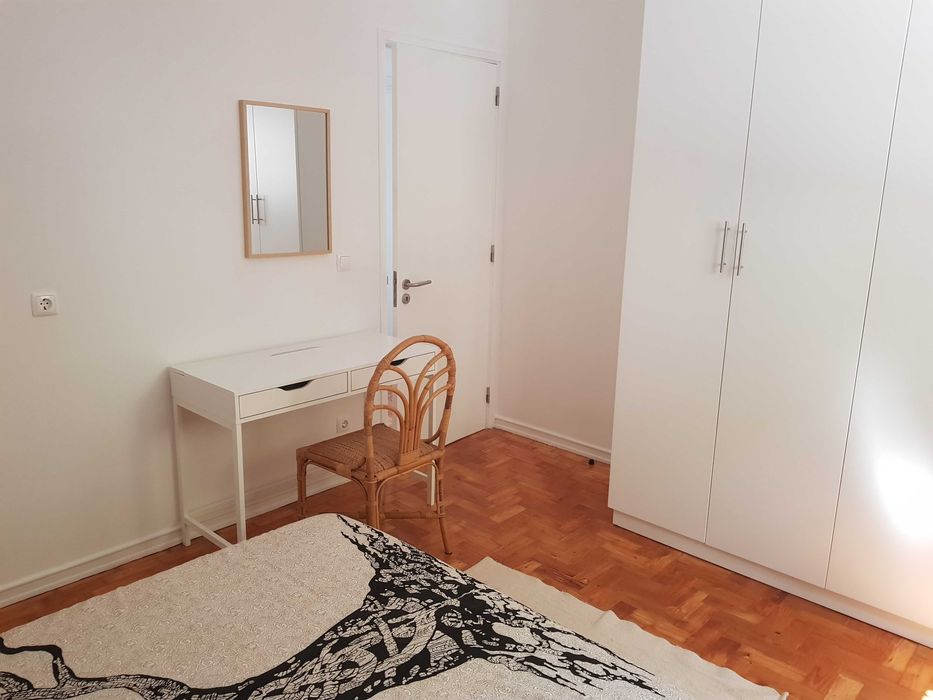 Alugo Apartamento T2 mobilado - centro de Santarém