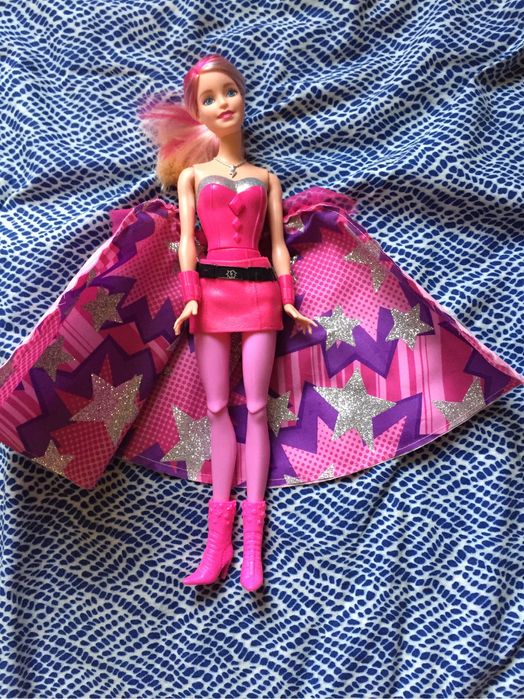 Barbie super heroína